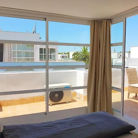 In Picafort, Nahe Playa De Muro, 4 X Schlafzimmer Mit Bad Semesterbostad *