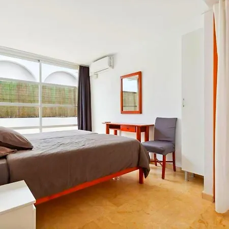 In Picafort, Nahe Playa De Muro, 4 X Schlafzimmer Mit Bad