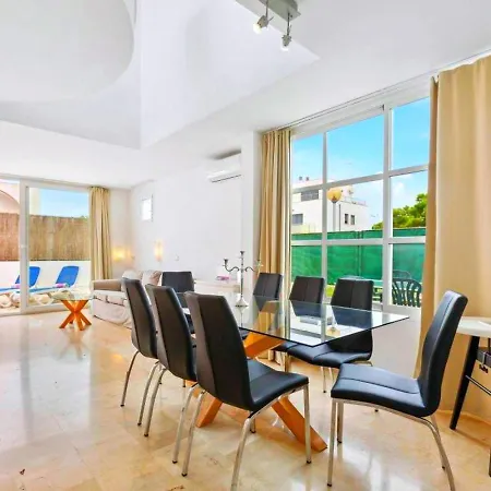 In Picafort, Nahe Playa De Muro, 4 X Schlafzimmer Mit Bad *