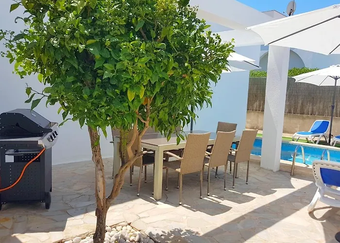 Сasa de vacaciones In Picafort, Nahe Playa De Muro, 4 X Schlafzimmer Mit Bad *